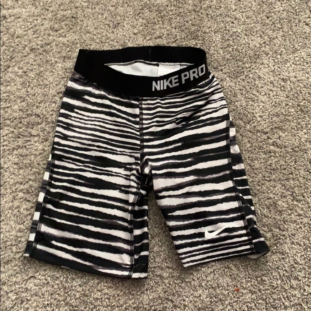 Nike spandex